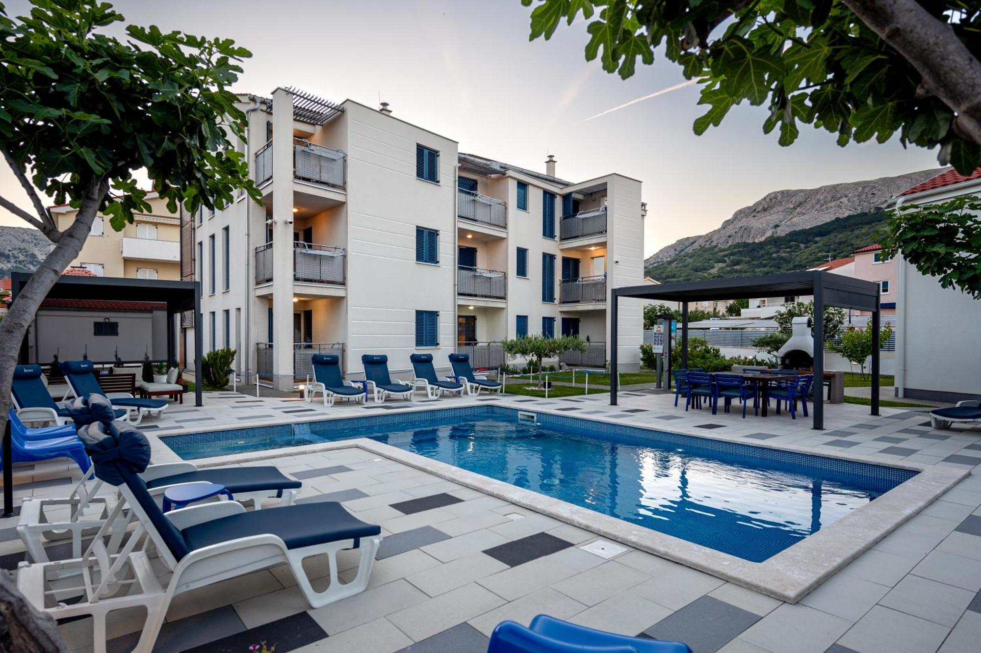 Adorami Apartments Baska  Exterior photo