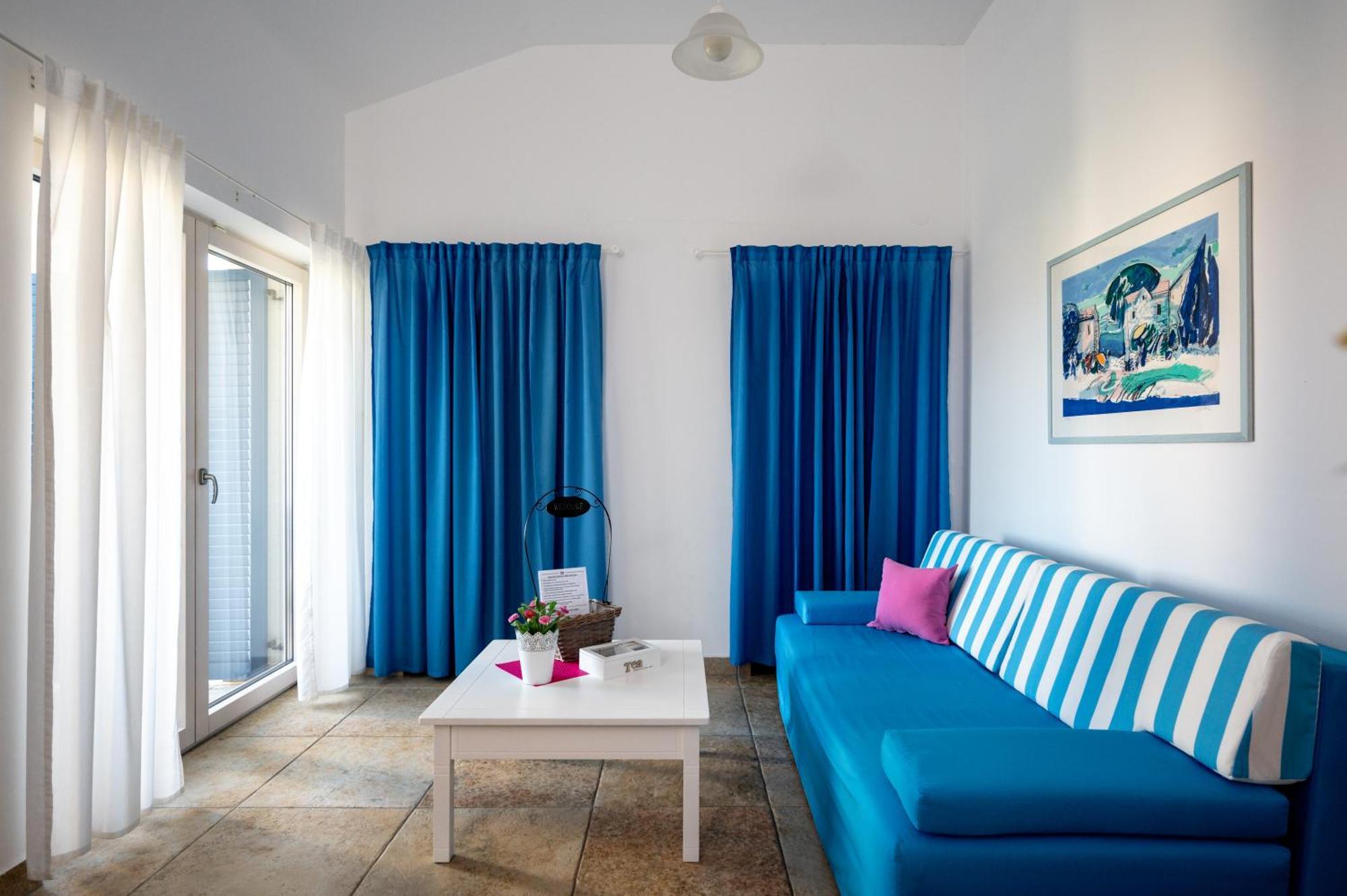 Adorami Apartments Baska  Room photo